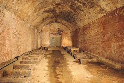  Crypt, Brick, Indoors