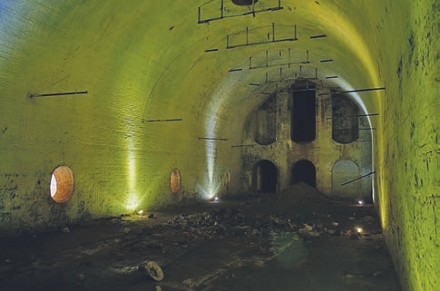  Tunnel, Crypt, Dungeon, Electronics, Speaker