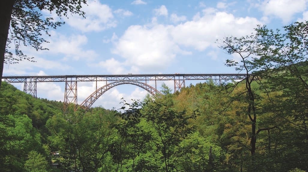 Arch, Architecture, Arch Bridge, Bridge, Plant, Vegetation, Land, Nature, Outdoors, Tree, Woodland, Scenery, Landscape, Gothic Arch, Sky