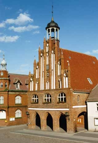building, city hall