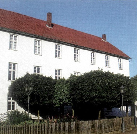 school, historical building