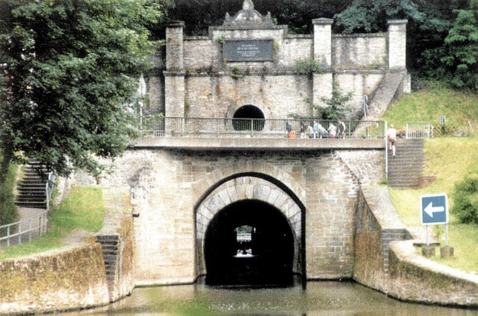  Canal, Outdoors, Water, Arch, Architecture, Building, Castle, Fortress, Gothic Arch, Person, Path, Towpath