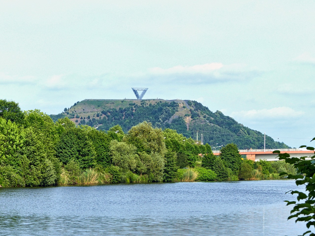  Nature, Outdoors, Scenery, Reservoir, Water, Land, Slope, Plant, Vegetation, Countryside