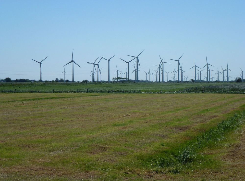  Machine, Motor, Engine, Grass, Plant, Outdoors, Ground, Turbine, Wind Turbine