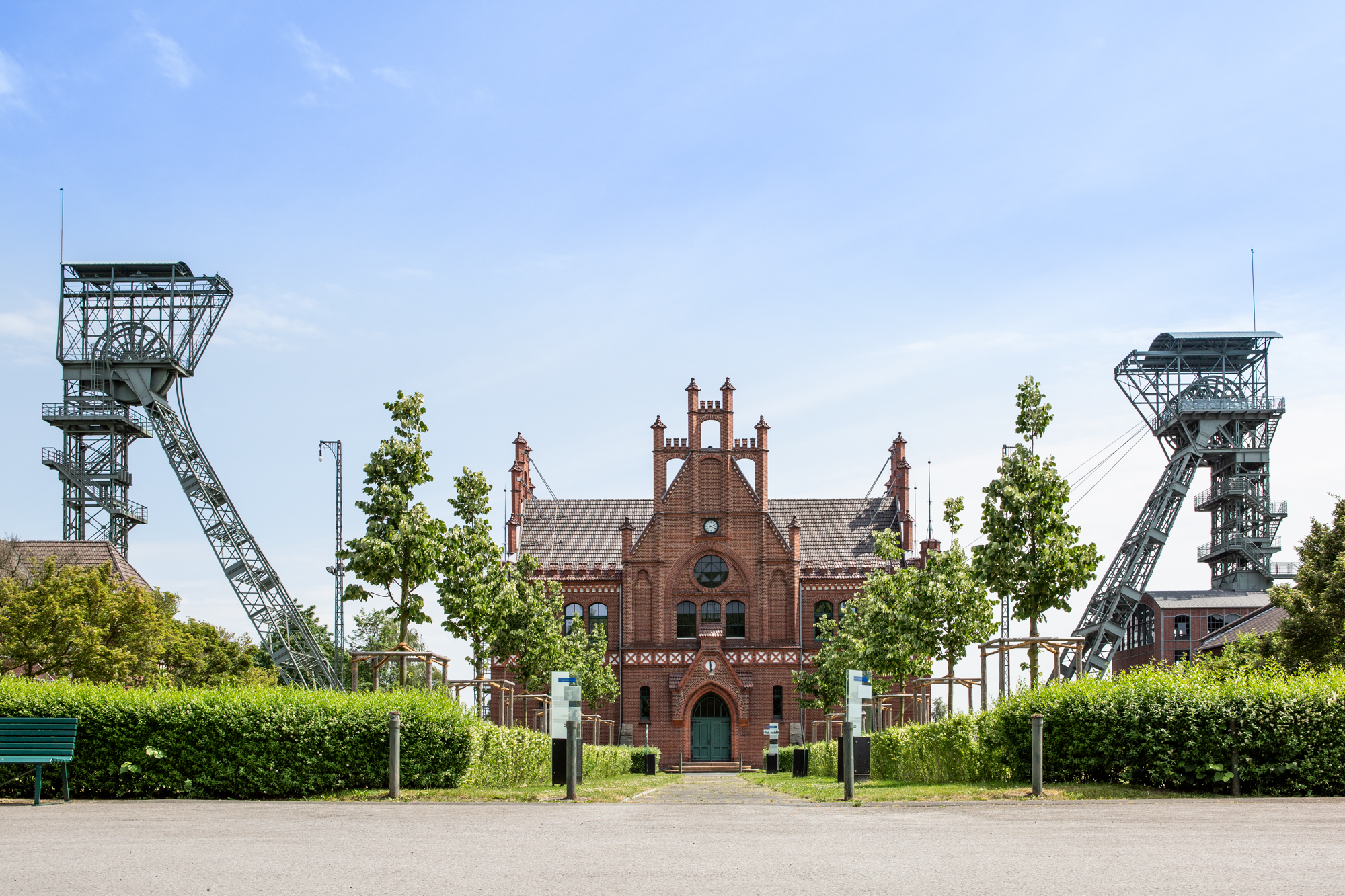 Arch, Architecture, Bench, Furniture, Building, City, Gothic Arch, Grass, Plant, Spire, Tower, Housing, Fence, Hedge, Garden, Nature, Outdoors